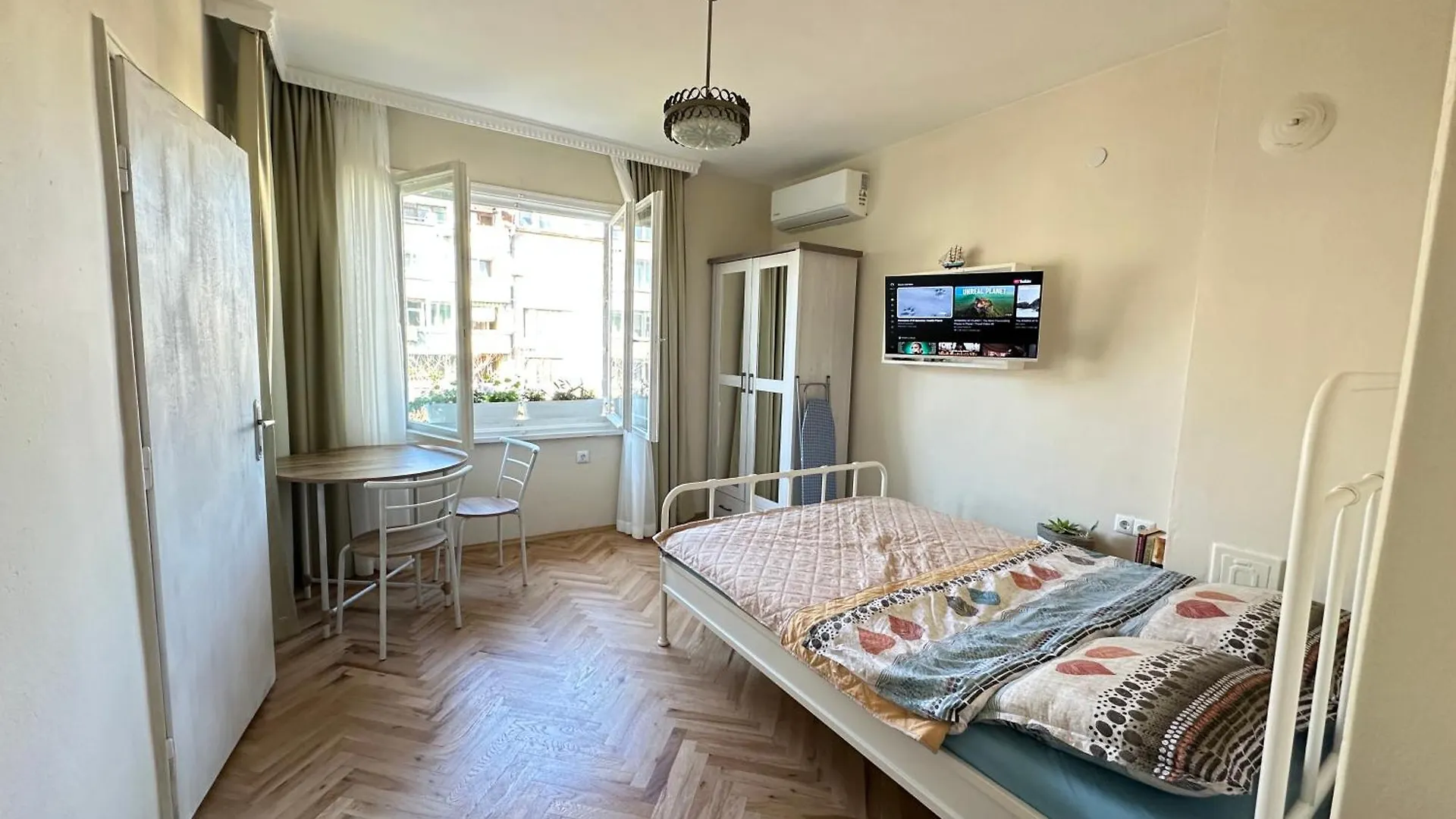 Something In French Apartment Burgas