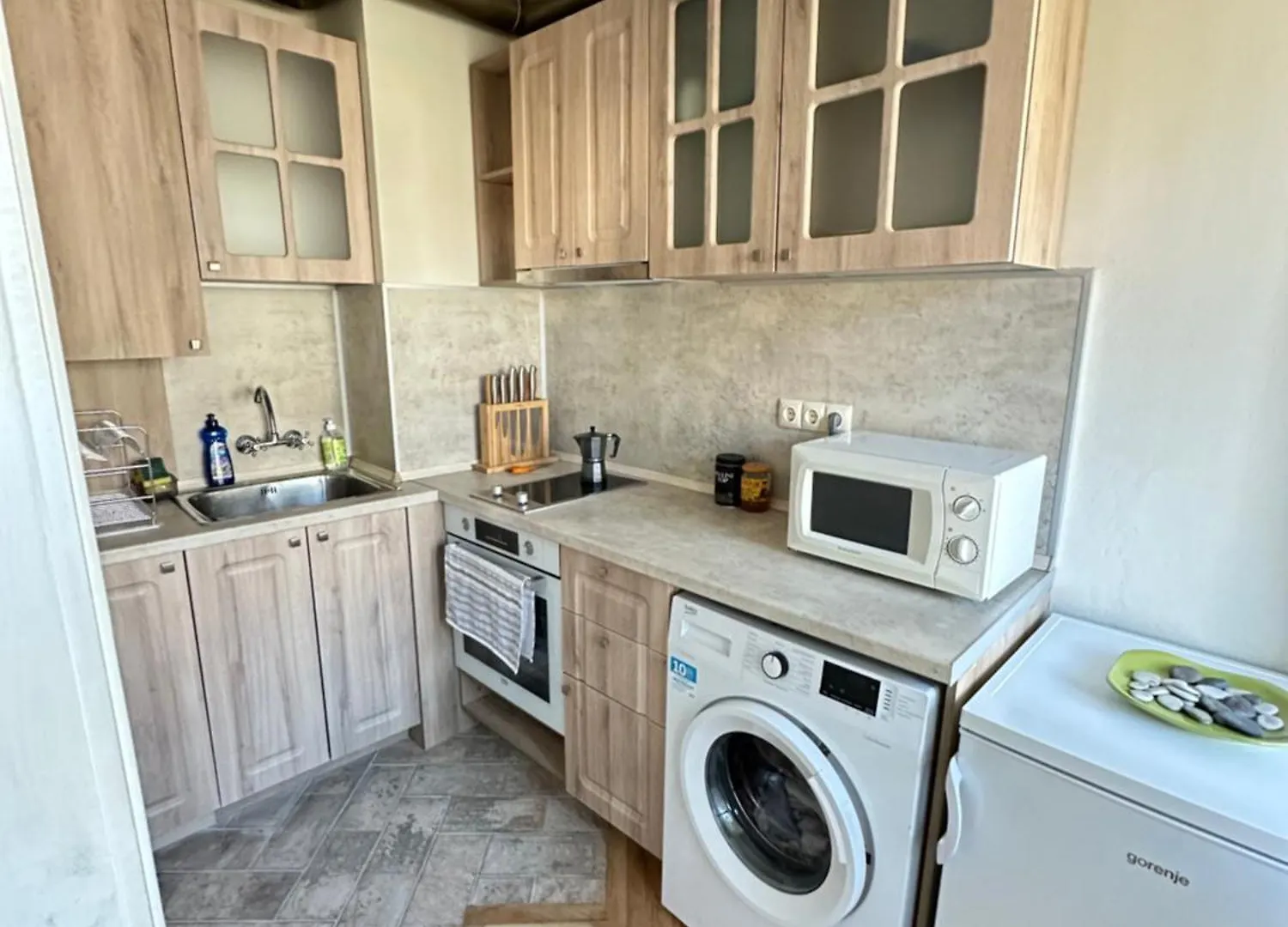 Apartament Something In French Burgas